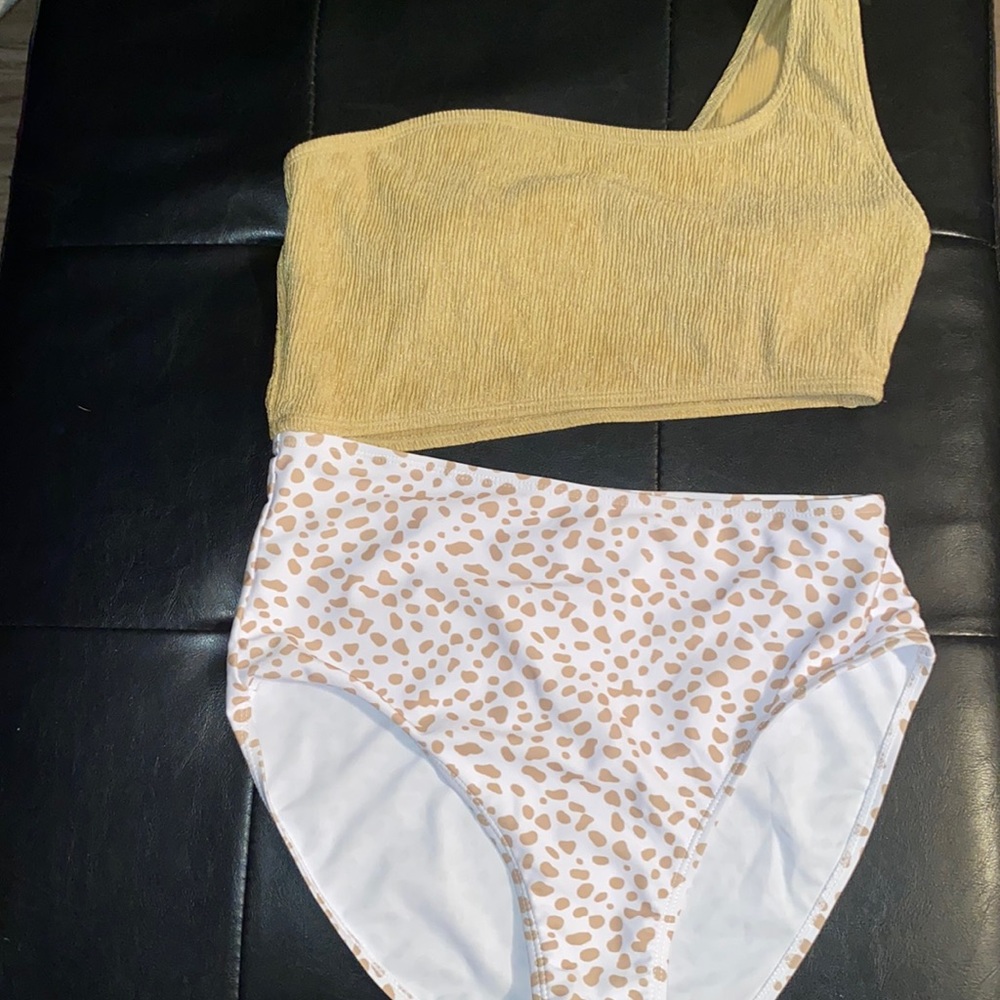 Swimming suit from SHEIN never worn